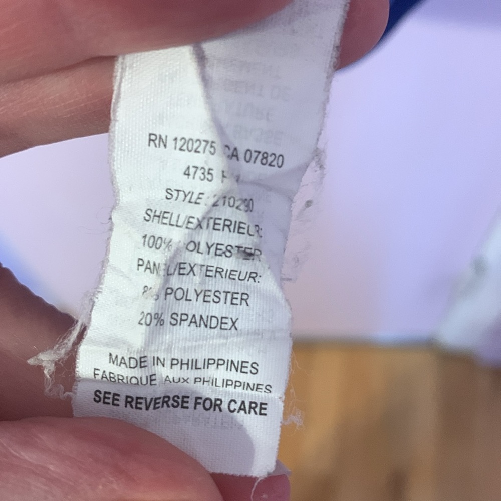 3/10$ Brooks running top - Picture 4 of 9